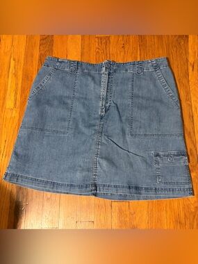 White Stag Vintage Blue Denim Utility Style Mini Skort Cargo Pocket